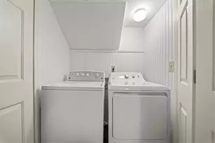 12 Queen Victoria Pl NE, Atlanta, GA 30342 - Photo 18