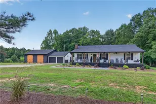 303 Mtn View Clubhouse Rd, Buchanan, GA 30113 - Photo 2