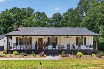 303 Mtn View Clubhouse Road, Buchanan, GA 30113 - Photo 1
