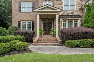2327 Crimson King Dr, Braselton, GA 30517 - Photo 4