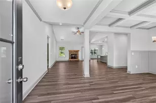 137 Holtz Dr, Carrollton, GA 30117 - Photo 4
