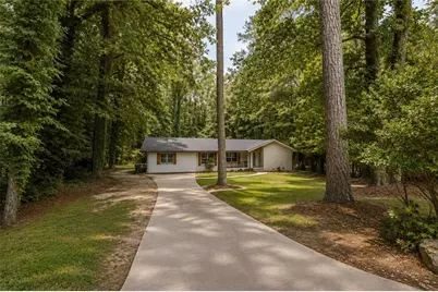 4670 Kelden Circle, Atlanta, GA 30349 - Photo 2