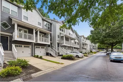 1064 Liberty Parkway NW, Atlanta, GA 30318 - Photo 36