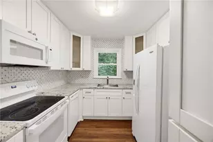 3026 Shirley Dr, Kennesaw, GA 30144 - Photo 12