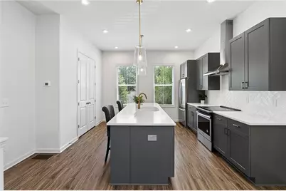 203 Color Circle, Atlanta, GA 30317 - Photo 8