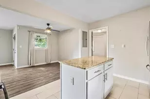 2801 Miriam Ln, Decatur, GA 30032 - Photo 6