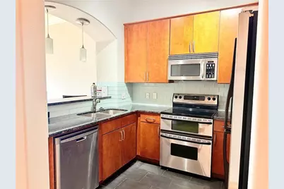 3445 Stratford Road NE #2106, Atlanta, GA 30326 - Photo 2