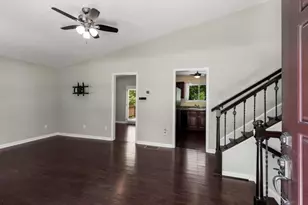 1741 Branch View Dr, Marietta, GA 30062 - Photo 4