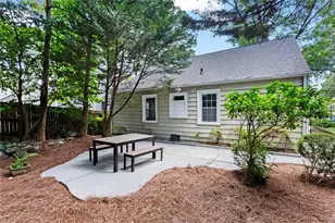 1053 Faith Ave Ave SE, Atlanta, GA 30316 - Photo 2