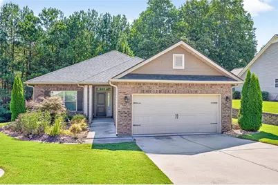 832 Hidden Hollow Circle, Commerce, GA 30529 - Photo 1