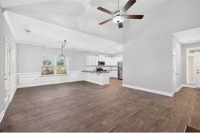 832 Hidden Hollow Circle, Commerce, GA 30529 - Photo 10