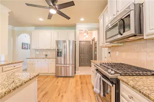 988 Spanish Moss Tr, Loganville, GA 30052 - Photo 16