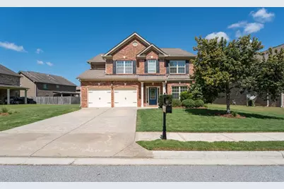 988 Spanish Moss Trail, Loganville, GA 30052 - Photo 2