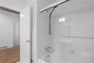 2397 Sunset Dr NE, Atlanta, GA 30345 - Photo 14