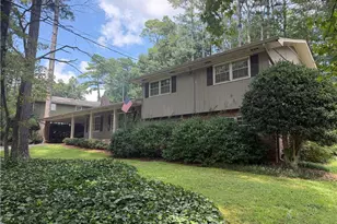 3887 Menlo Dr, Atlanta, GA 30340 - Photo 2