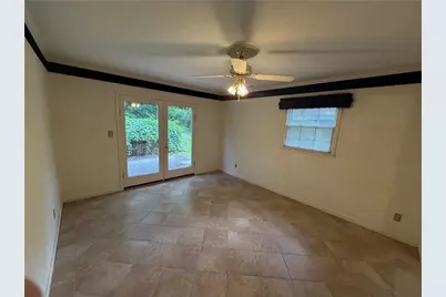 3887 Menlo Drive, Atlanta, GA 30340 - Photo 40