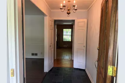 3887 Menlo Drive, Atlanta, GA 30340 - Photo 4