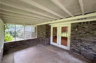 3887 Menlo Dr, Atlanta, GA 30340 - Photo 48