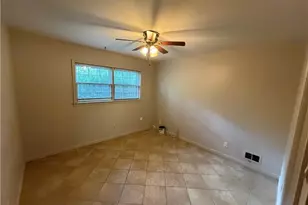 3887 Menlo Dr, Atlanta, GA 30340 - Photo 38