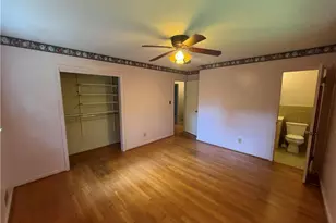3887 Menlo Dr, Atlanta, GA 30340 - Photo 34