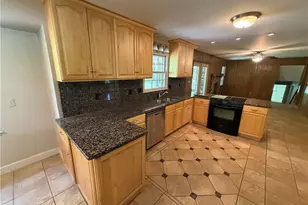 3887 Menlo Dr, Atlanta, GA 30340 - Photo 18