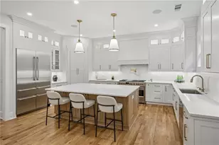 342 Valley Green Dr NE, Atlanta, GA 30342 - Photo 6