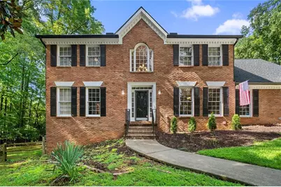 10560 Haynes Bridge Road, Alpharetta, GA 30022 - Photo 4