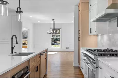 350 Kelson Drive, Atlanta, GA 30327 - Photo 14