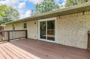 982 Yemassee Trail, Stone Mountain, GA 30083 - Photo 22