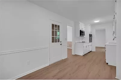 982 Yemassee Trail, Stone Mountain, GA 30083 - Photo 18