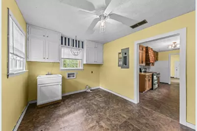 1047 Dixie Road, Covington, GA 30014 - Photo 34