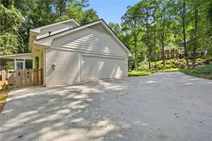 4622 Kings Down Rd, Atlanta, GA 30338 - Photo 52