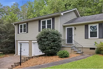 1661 Smithwood Drive, Marietta, GA 30062 - Photo 2