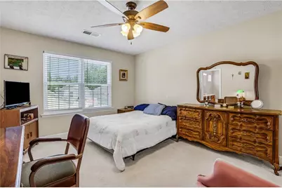 141 W Oaks Place, Woodstock, GA 30188 - Photo 16
