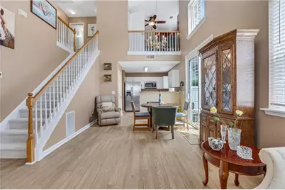 141 W Oaks Place, Woodstock, GA 30188 - Photo 6
