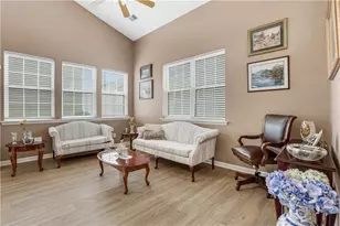 141 W Oaks Pl, Woodstock, GA 30188 - Photo 4