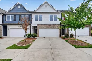 4711 Fairfax Dr, Oakwood, GA 30566 - Photo 1