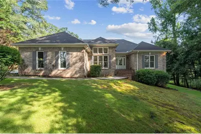536 Peachtree Road, Hoschton, GA 30548 - Photo 1