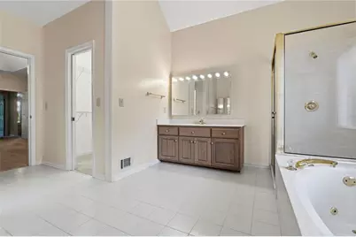 536 Peachtree Road, Hoschton, GA 30548 - Photo 36