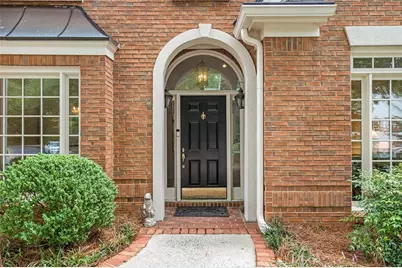 4027 Stephens Mill Run NE, Atlanta, GA 30342 - Photo 2