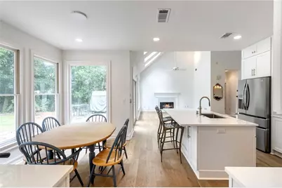 4027 Stephens Mill Run NE, Atlanta, GA 30342 - Photo 16
