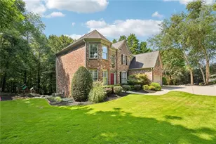 6860 Sterling Dr, Suwanee, GA 30024 - Photo 4