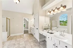 6860 Sterling Dr, Suwanee, GA 30024 - Photo 40