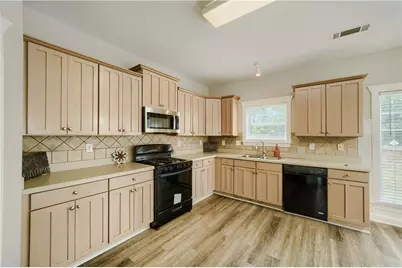 421 Bedford Crossing, McDonough, GA 30253 - Photo 4