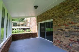 703 Foxcroft Trail SE, Marietta, GA 30067 - Photo 8