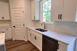 1161 Dahlonega Hwy, Cumming, GA 30040 - Photo 6