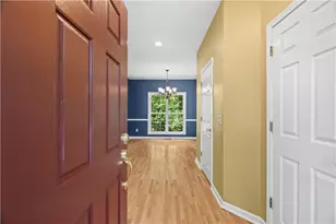 185 Thornwood Dr SE, Calhoun, GA 30701 - Photo 8