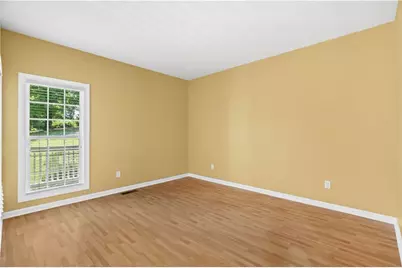 185 Thornwood Drive SE, Calhoun, GA 30701 - Photo 10