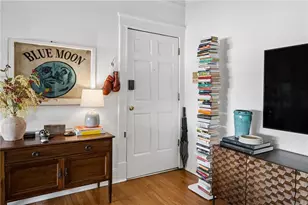 301 10th St NE, Atlanta, GA 30309 - Photo 8