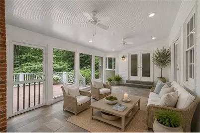 1037 Davis Drive, Sandy Springs, GA 30327 - Photo 14